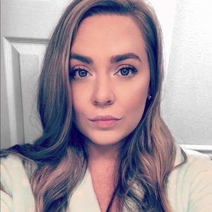 Meet your Posher, Shelby